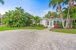 Luxury Palm Beach Duplex Near A1A & Beach - 1