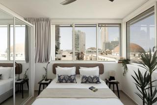 Mr. Rothschild by TLV2GO - 7