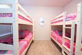 Charming 5BR Villa by Disney w Homey Private Pool - 4