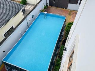 Luxury 2 Bedroom Apartment Modern Living - 6