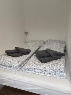 Zentrale Wohnung mit eigenem Eingang und Stellplatz - 7