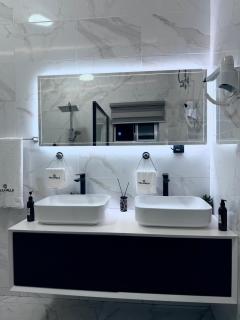 Villa hills Hotel - 2