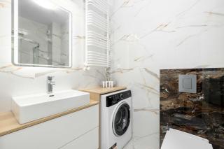 Ku Morzu Nadmorski Apartament w Pobliżu Plaży z Basenem i Parkingiem by Noclegi Renters - 3