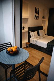 Captivating 2-Bed Apartment in Tunis - 4