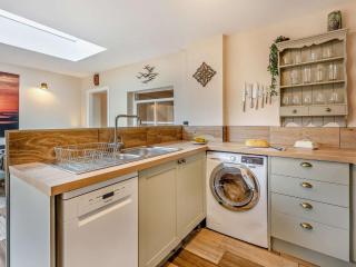 3 Bed in Freshwater 92961 - 4