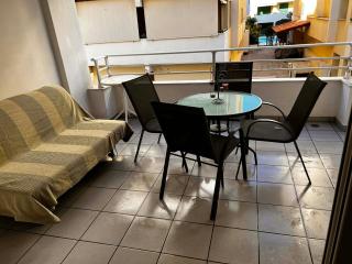 small cozy apartment in seasuras - 1