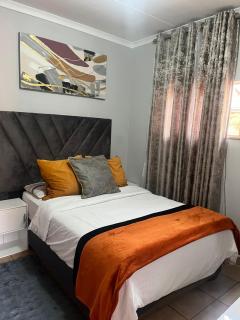 VeeFab Guest House - 7