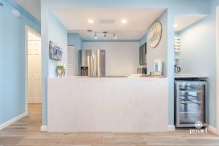 Gone Coastal 0.8 miles to beach - 3