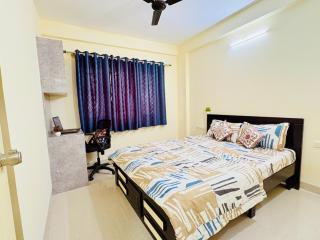 AeroNest Homes - 1BHK & 2BHK Quiet & Comfortable Near Airport 7km - 3