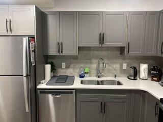 Modern 2BR Suite with Private Yard - 3