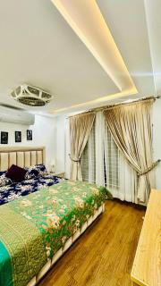 Modern Escape Living Apartment - 8