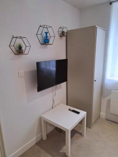 Jeny 1 - Studio rénové tout confort - RDC - Wifi - 10mn Hypercentre - 2