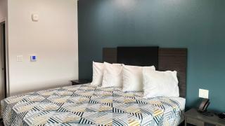 Studio 6 Houston TX Pearland Medical Center - 2