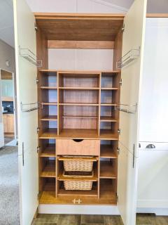 Spacious Luxury Lodge with Field Views - 2