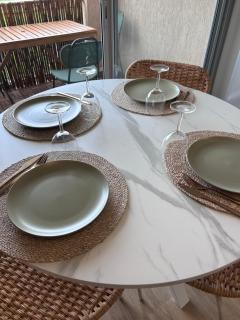 L' instant Bohème T2 1 chambre clim , piscine , parking wifi - 6