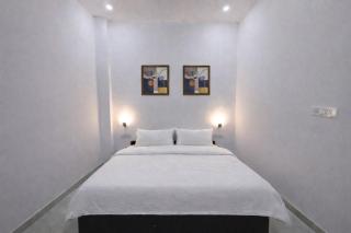 Modern Home in Jaipur - 3