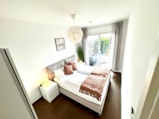 25h SPA-Residenz POOLs IN & OUT, Garden and Balkony - 8