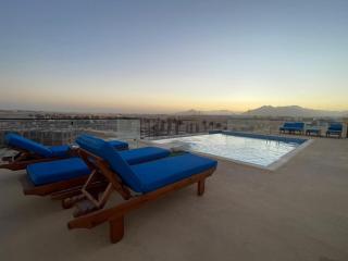 The View - Garden View - 5