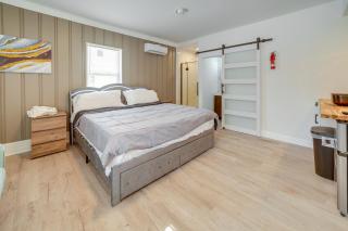 Explore the Hinton Historic District! Luxe Studio - 6