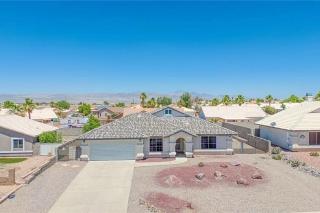 Desert Oasis with Pool & Casita - 9