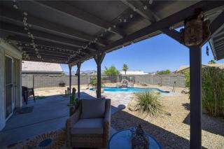Desert Oasis with Pool & Casita - 8