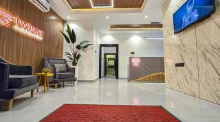 Twinny Hotel & Suites - 2