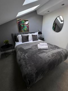 City Centre Duplex Apartment Liverpool - 6