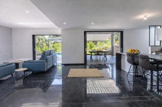 Villa with heated pool - 6