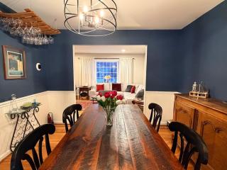 4BR Family Retreat Near Annapolis w Large Yard - 9