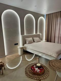 Крута студія в самому центрі Черкас з панорамним видом на Дніпро, дуже стильна! - 8