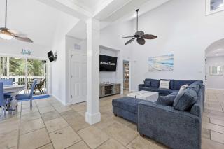 Coastal Luxe Retreat - Heated Pool & Spa - Games - 2