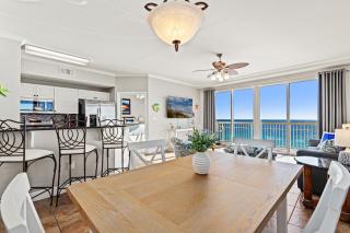 Splash, Relax & Repeat at Dolphin View Retreat! Beachfront! Sleeps 9! - 7