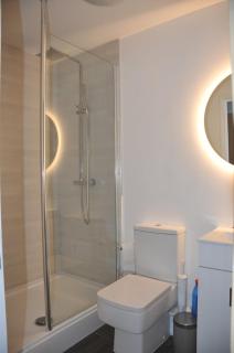 Bright & relaxed beach front studio flat - 4