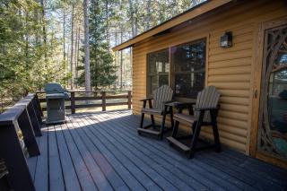 Traditional Cabin - Family Headquarter - 2 Bed Cabin - Fast Wi-Fi CB09 - 2