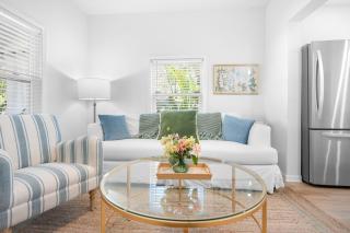 Casa Madeore Luxury Bungalow - 1