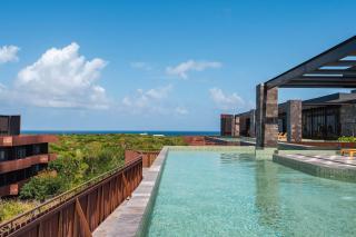 AMIRA Luxury 3BR PH with Rooftop Pool & shared Gym - 7