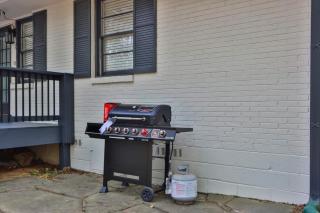 Sleek 5BR Buckhead HomeModern,Spacious & Central - 7