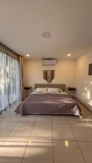 Miles Away Boutique Villa - 0