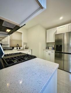 Travel Nurse House by Yale! - 3