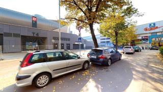 Green Velvet Apartment - 6