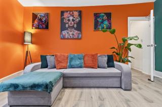 Chic 3BR Home in Hackney, Central London - 5