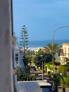 Calm & Spacious Villa - Walk to Beach - Quite Oasis - 9