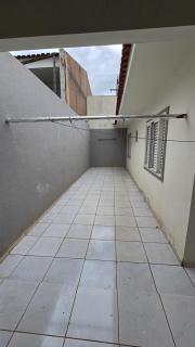 Casa ampla mobiliada com estacionamento para até 5 veículos - 8