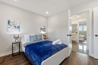 Modern 4BR Retreat with Premium Comforts & Parking - 3