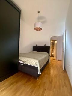Apartman Look Up Garage parking - 5