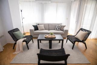 Balcony Free Parking City Center Apartment in Ohrid Near Lake - Ohrid - 6