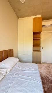 Studio Premium com piscina e segurança 24hrs - 7