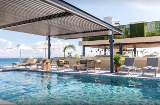 1BR 1BA in Singular Joy, best location in town - 4