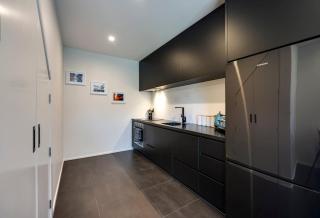 Haven on the Lake Front - 6