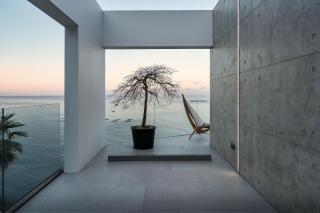 Aurora Residence - Ultra Luxury Ocean Cliff Edge Retreat - 3